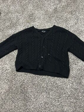 art class Black Cable-Knit Cropped Button Cardigan